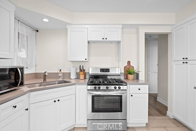 Detail Gallery Image 15 of 39 For 5829 E 2nd, Long Beach,  CA 90803 - – Beds | – Baths