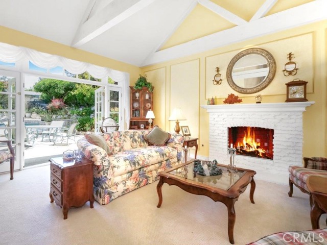 7 Country Meadow Road, Rolling Hills Estates, California 90274, 4 Bedrooms Bedrooms, ,3 BathroomsBathrooms,Residential,Sold,Country Meadow,PV22126276