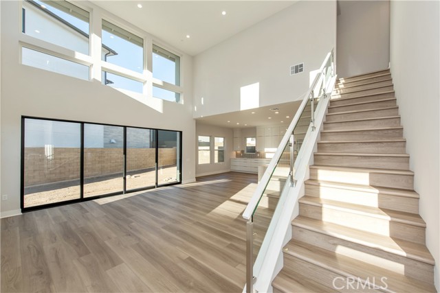 Detail Gallery Image 3 of 40 For 209 Mask, Irvine,  CA 92618 - 5 Beds | 5 Baths