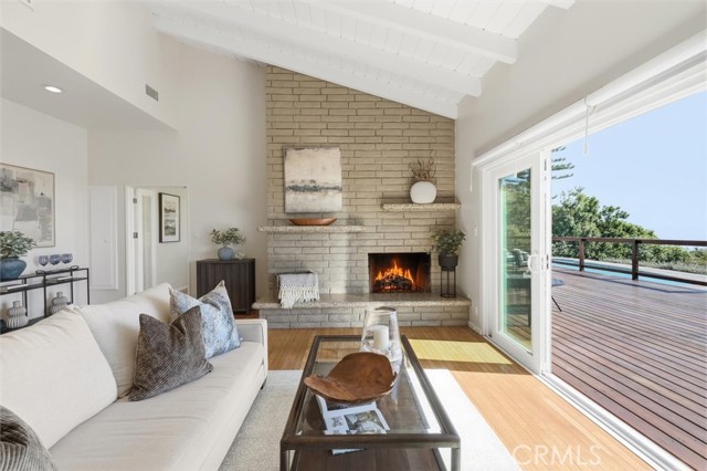 24 Coveview Drive, Rancho Palos Verdes, California 90275, 5 Bedrooms Bedrooms, ,2 BathroomsBathrooms,Residential,For Sale,Coveview Drive,SB26059786