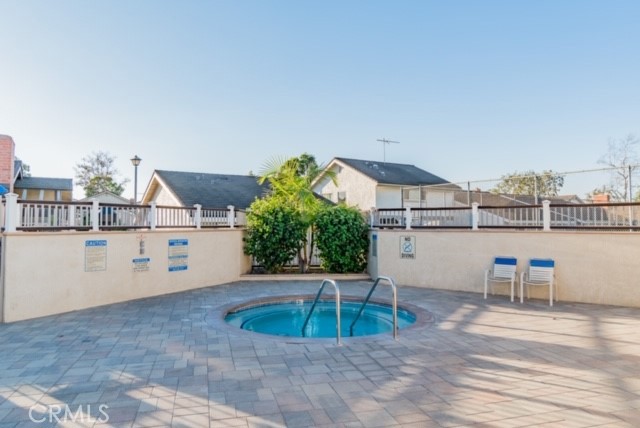14276 Bolsa Chica Road, Westminster CA: https://media.crmls.org/medias/23fb3532-f70e-4b3a-ac43-99d75164400f.jpg