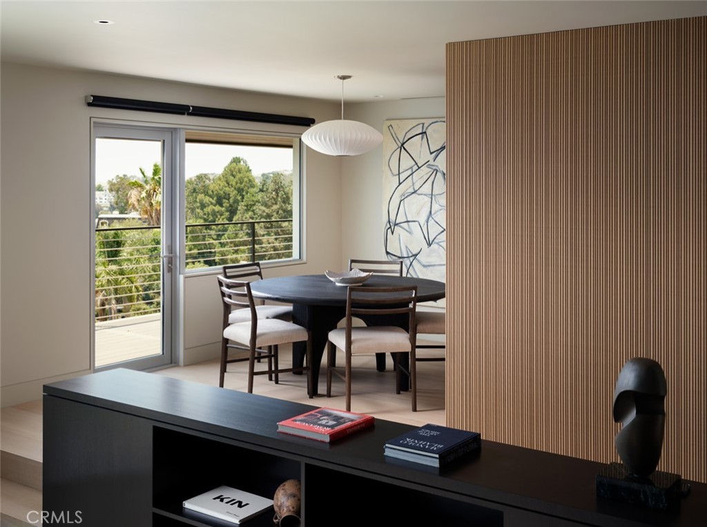 23fb35ee 9fa8 4c18 A972 42edf0c1befd