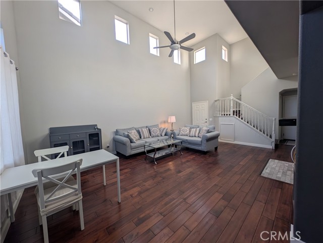 Detail Gallery Image 3 of 18 For 30802 Bayonne Ct, Westlake Village,  CA 91362 - 3 Beds | 2/1 Baths