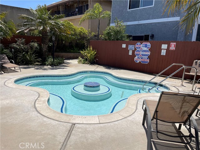 510 Harkness Lane, Redondo Beach, California 90278, 3 Bedrooms Bedrooms, ,2 BathroomsBathrooms,Residential,Sold,Harkness,SB23108907