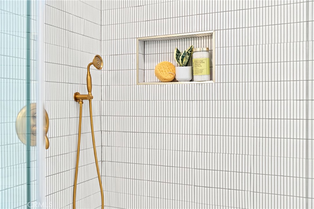 MLS #DW25181566 img 66