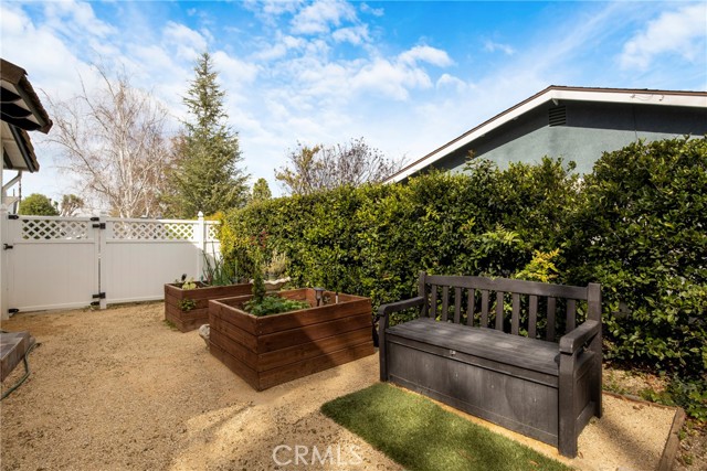 Detail Gallery Image 16 of 20 For 23936 Nomar, Woodland Hills,  CA 91367 - 3 Beds | 2 Baths