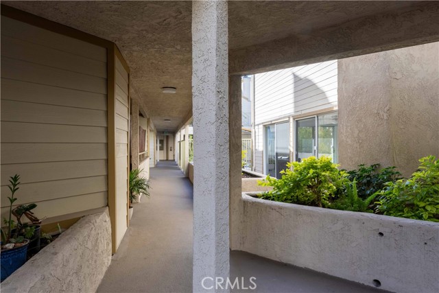 Detail Gallery Image 32 of 46 For 645 Chestnut Avenue #106,  Long Beach,  CA 90802 - 2 Beds | 2 Baths