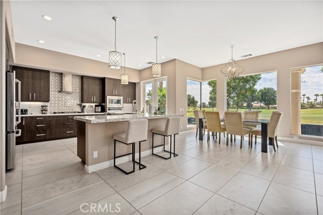 56720 Jack Nicklaus Boulevard, La Quinta CA: https://media.crmls.org/medias/23ff9c62-0546-45da-b1e3-8896e66528fe.jpg