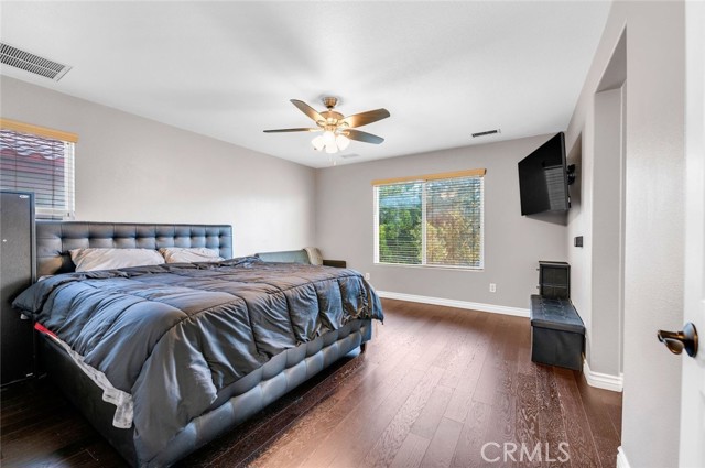 33513 Cedar Creek Lane, Lake Elsinore CA: https://media.crmls.org/medias/23ff9fad-9bbf-4658-8fd6-692b9def2376.jpg