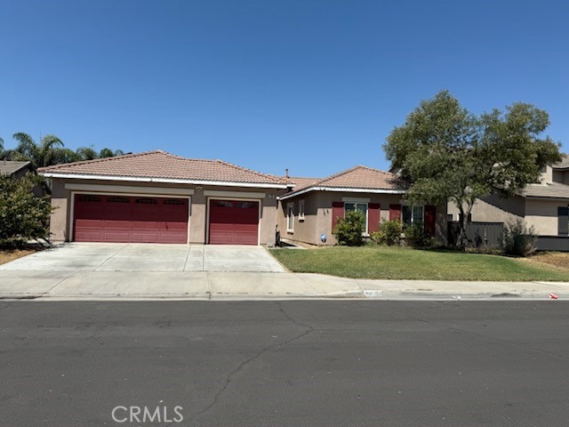 Detail Gallery Image 1 of 16 For 206 Garcia Dr, San Jacinto,  CA 92582 - 4 Beds | 2/1 Baths