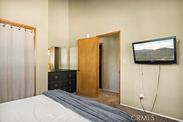 Detail Gallery Image 31 of 36 For 26522 Thunderbird Dr, Lake Arrowhead,  CA 92391 - 3 Beds | 2/1 Baths