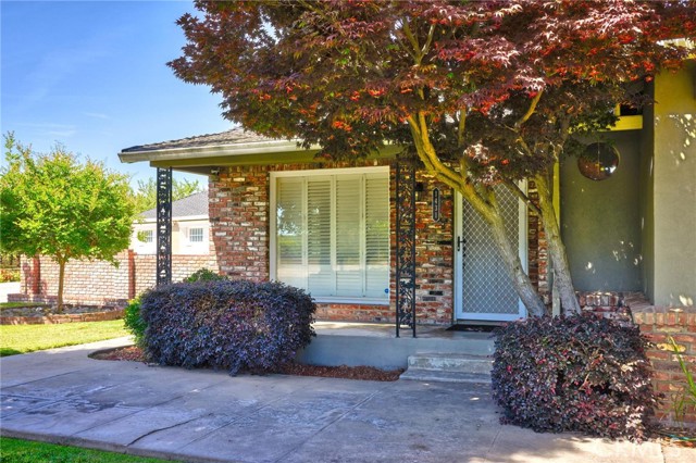 Detail Gallery Image 5 of 30 For 1431 Clark Rd, Modesto,  CA 95358 - 3 Beds | 2 Baths