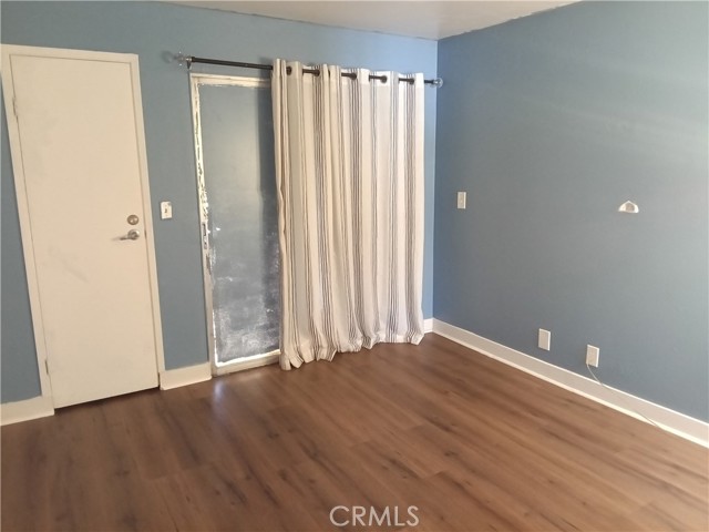 Image 3 of 11 For 64275 Spyglass