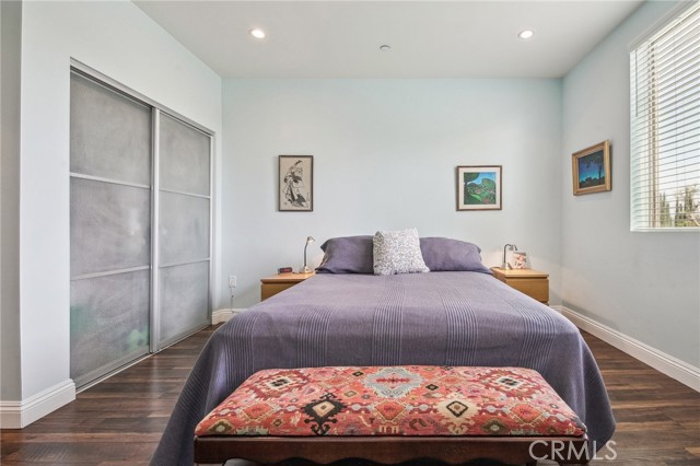 Detail Gallery Image 20 of 23 For 11218 Camarillo St #305,  Toluca Lake,  CA 91602 - 3 Beds | 3 Baths