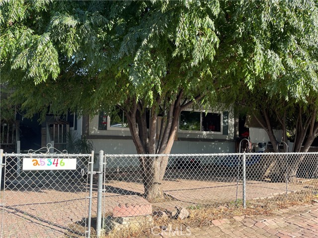 Detail Gallery Image 3 of 17 For 25346 Wanda Ln, Hemet,  CA 92544 - 2 Beds | 2 Baths