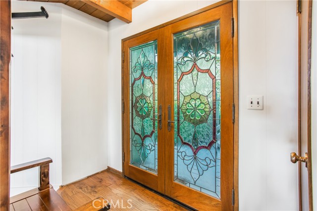 Detail Gallery Image 6 of 46 For 28834 Zion Dr, Lake Arrowhead,  CA 92352 - 4 Beds | 3 Baths