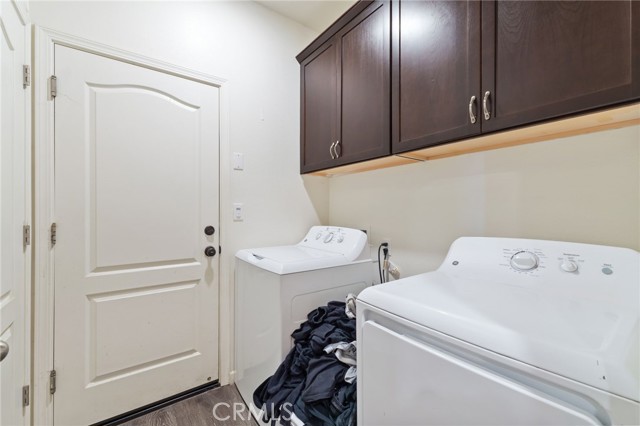2082 Posa Chanet Boulevard, Coalinga CA: https://media.crmls.org/medias/2406e8d9-716f-4de3-8efa-42803fb532e7.jpg