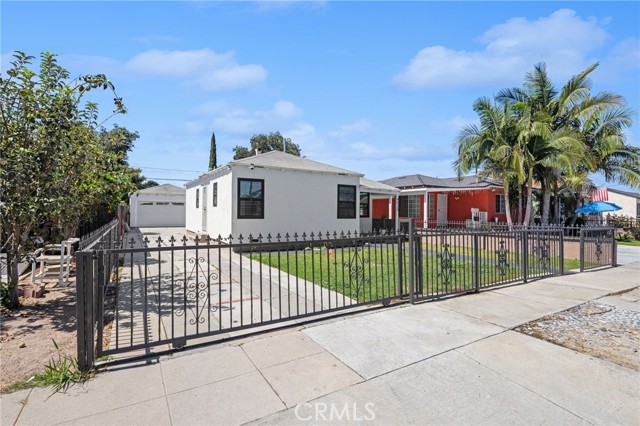 Front Image Thumbnail for CRMB26166538