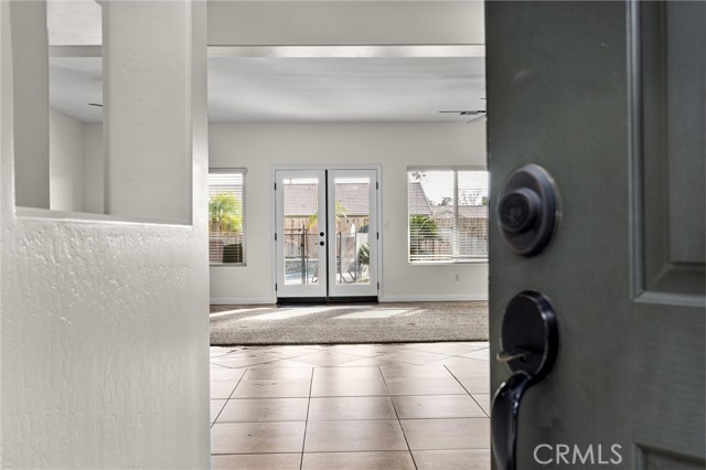 11515 Regarse, Bakersfield CA: https://media.crmls.org/medias/240854f4-2980-40af-83cf-8364681b6a51.jpg