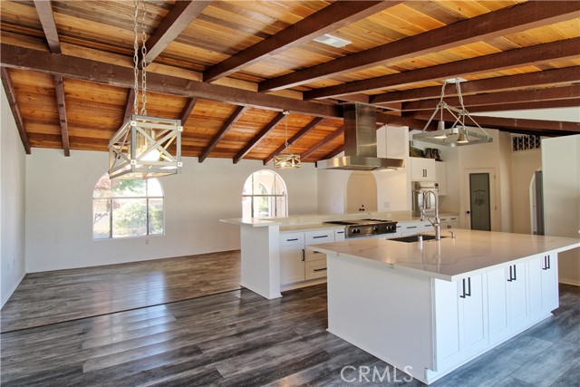 Detail Gallery Image 6 of 20 For 35790 Ramada Ln, Yucaipa,  CA 92399 - 4 Beds | 2 Baths