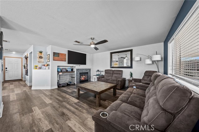 Detail Gallery Image 14 of 42 For 29027 Turtle Rock Ct, Menifee,  CA 92587 - 5 Beds | 2 Baths