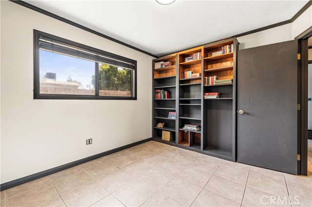Detail Gallery Image 6 of 13 For 5956 York Glen Way, Sacramento,  CA 95842 - 3 Beds | 1 Baths