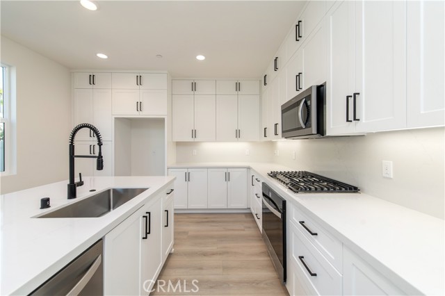 Detail Gallery Image 11 of 35 For 961 Jasper St, Rancho Mission Viejo,  CA 92694 - 3 Beds | 2/1 Baths