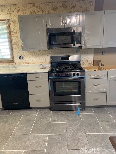 4401 Camelot Place, Bakersfield CA: https://media.crmls.org/medias/240b0166-378c-4267-b107-beaf04a11ece.jpg