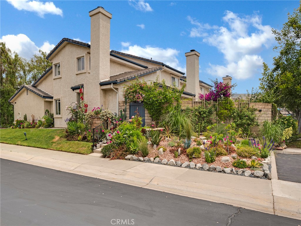 6004 Rothko Lane
