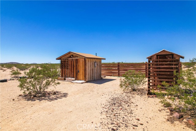 Detail Gallery Image 29 of 39 For 66488 Pole Line Rd, Joshua Tree,  CA 92252 - 0 Beds | 1 Baths