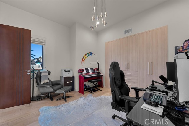 2508 Harriman Lane, Redondo Beach, California 90278, 4 Bedrooms Bedrooms, ,3 BathroomsBathrooms,Residential,For Sale,Harriman,SB25198058