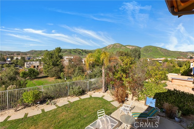Detail Gallery Image 29 of 58 For 4591 Camino Del Sol, Calabasas,  CA 91302 - 4 Beds | 4 Baths