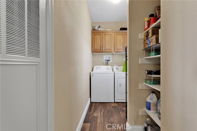 13393 Mariposa Road, Victorville CA: https://media.crmls.org/medias/240f75a2-a470-44ac-9dd3-d9e06e17dc46.jpg