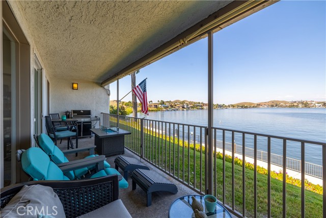 Detail Gallery Image 25 of 41 For 22084 Treasure Island Dr #29,  Canyon Lake,  CA 92587 - 2 Beds | 2 Baths