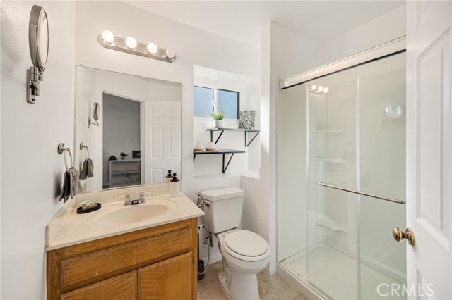 Detail Gallery Image 18 of 27 For 109 E 9th, Azusa,  CA 91702 - 4 Beds | 3 Baths