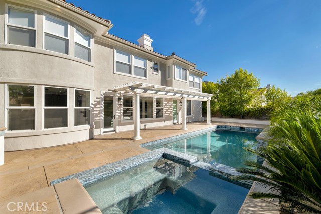 20151 Via Medici, Porter Ranch CA: https://media.crmls.org/medias/24120029-3a4d-4b92-a068-2ffe357e4fad.jpg
