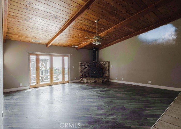 https://media.crmls.org/medias/241336d3-e177-414b-8393-0a34502a7fcf.jpg?preset=X-Large