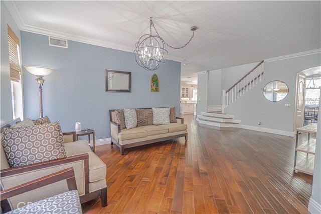 Detail Gallery Image 7 of 63 For 25531 Durant Pl, Stevenson Ranch,  CA 91381 - 5 Beds | 3 Baths