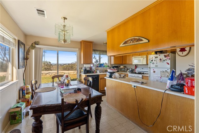 Detail Gallery Image 64 of 69 For 4774 Mill Road, Paso Robles,  CA 93446 - 7 Beds | 4/1 Baths