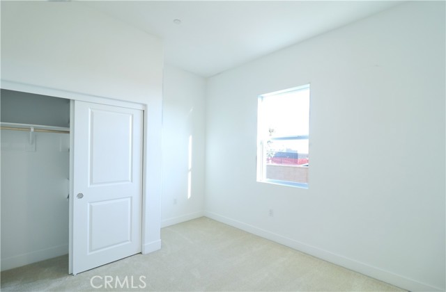 Detail Gallery Image 9 of 29 For 647 Gadwall, Irvine,  CA 92618 - 5 Beds | 4 Baths