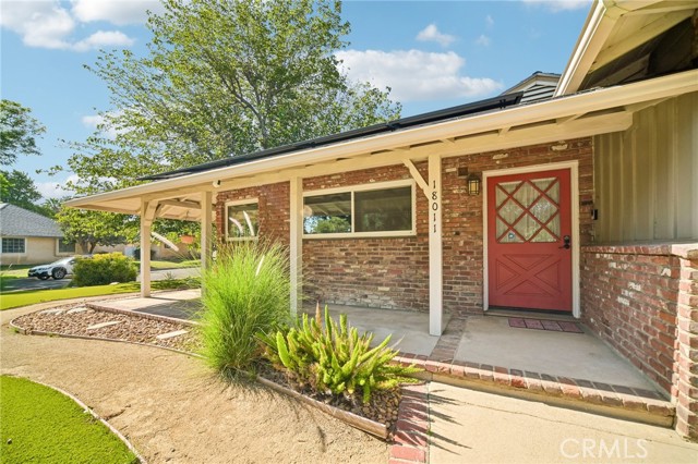 18011 Sunburst Street photo 5