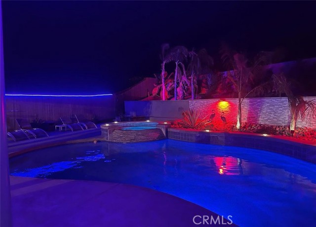 Detail Gallery Image 4 of 45 For 68792 Ridge Crest, Desert Hot Springs,  CA 92240 - 4 Beds | 2 Baths