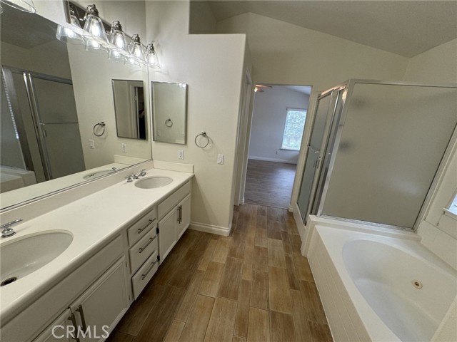 Detail Gallery Image 29 of 34 For 935 Mesa Alta Cir, Corona,  CA 92879 - 3 Beds | 2/1 Baths