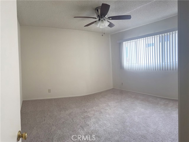 428 N Electric Avenue, Alhambra CA: https://media.crmls.org/medias/24192658-3449-4fb3-ac80-3f881a0fd616.jpg