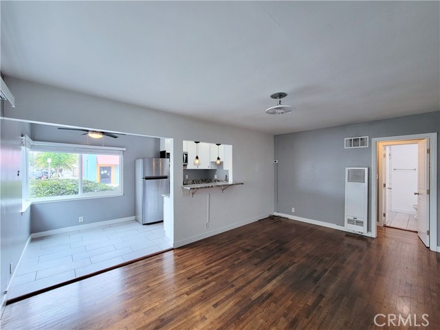 Detail Gallery Image 2 of 16 For 1280 E 4th St #1,  Long Beach,  CA 90802 - 1 Beds | 1 Baths