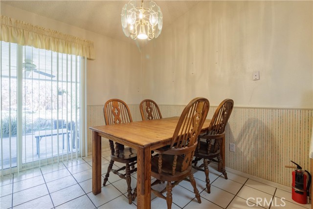 Detail Gallery Image 17 of 38 For 1323 Kingswood, Redlands,  CA 92374 - 3 Beds | 2 Baths