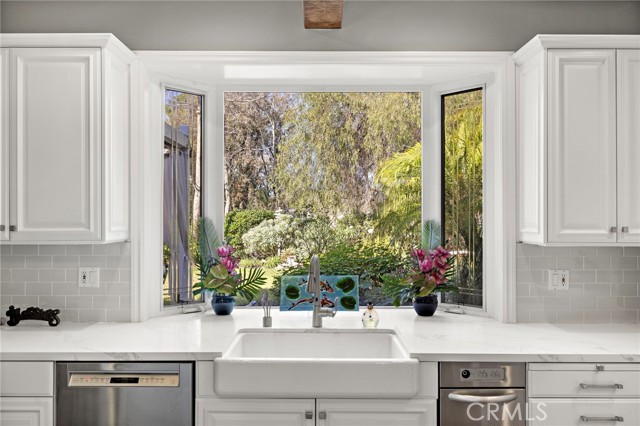 Detail Gallery Image 11 of 42 For 23461 via Codorniz, Coto de Caza,  CA 92679 - 5 Beds | 4 Baths