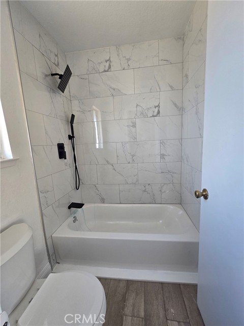 41042 163rd St E, Lancaster CA: https://media.crmls.org/medias/241ac6f0-8e15-4acd-8256-588eb5ce1b08.jpg
