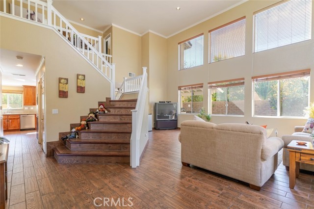 Detail Gallery Image 7 of 46 For 40055 Denham Dr, Palmdale,  CA 93551 - 5 Beds | 3 Baths