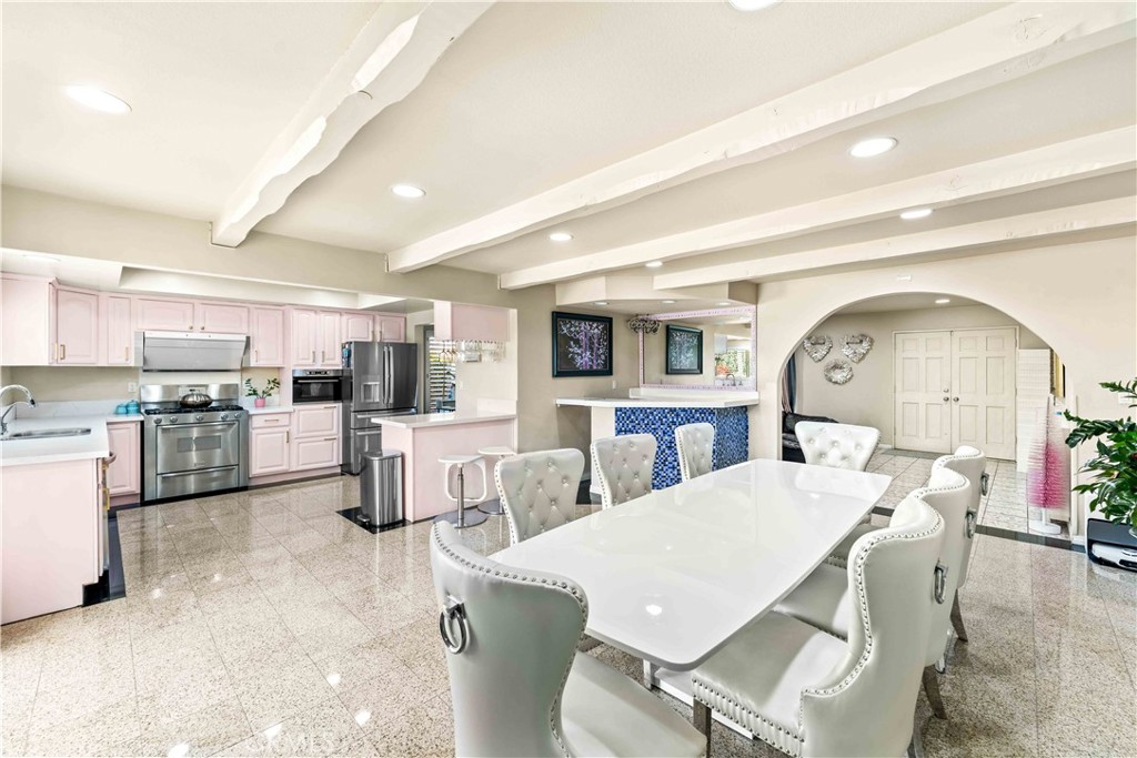 MLS #DW25238527 image #5